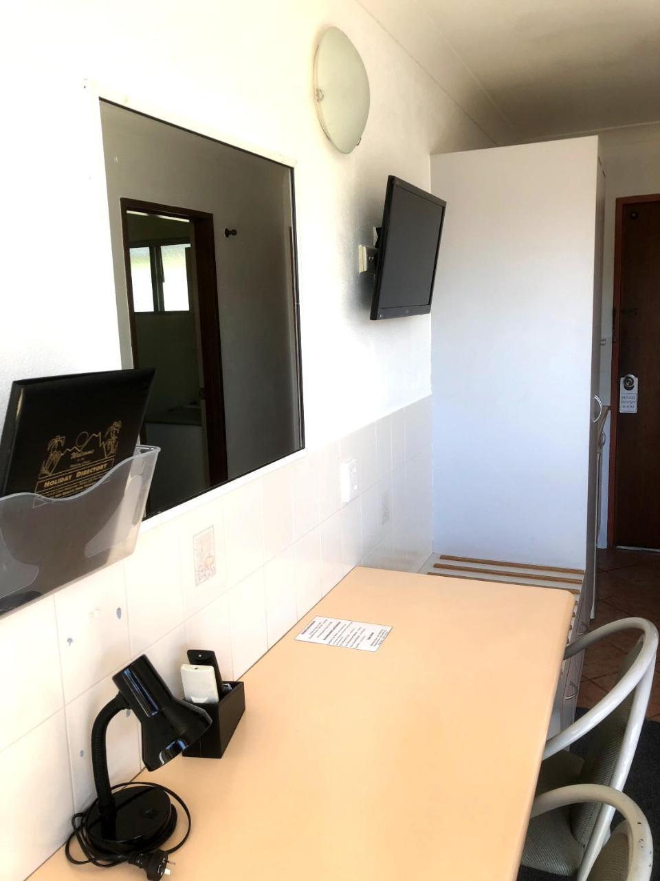 פורט מקווארי Port O'Call Motel מראה חיצוני תמונה